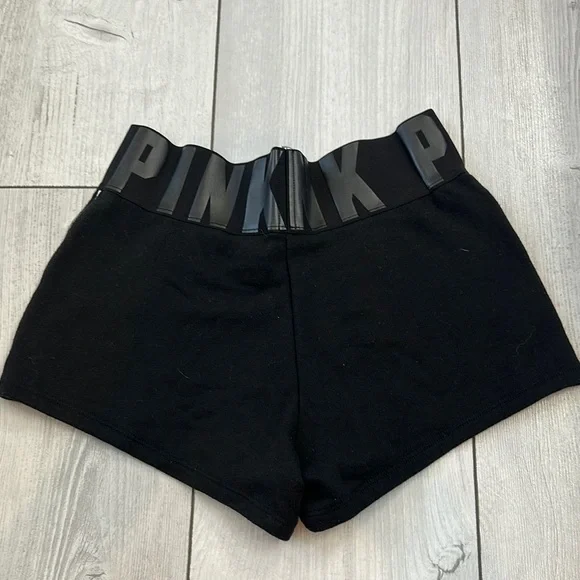 PINK Victoria's Secret Black Women's Elastic Waist Athletic Shorts size XS - Picture 2 of 9